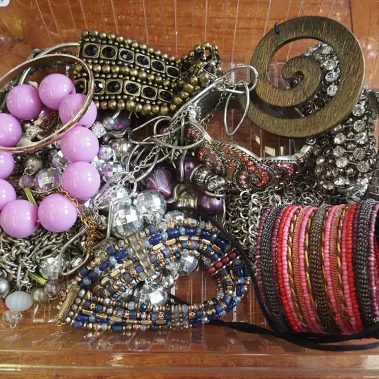 tray of costume jewellery