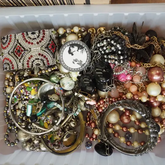 tray of costume jewellery