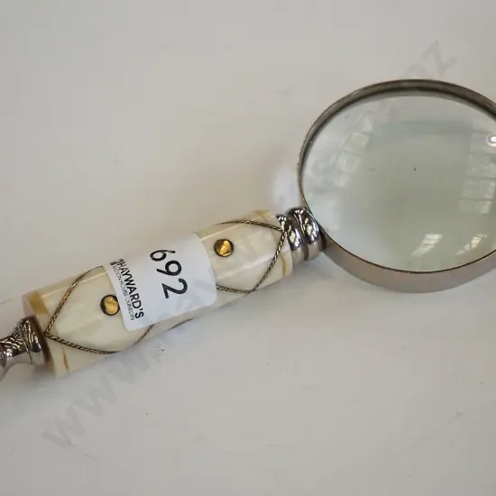 magnifying glass