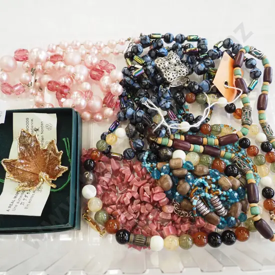 tray of costume jewellery