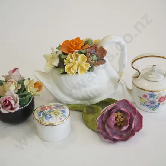 floral sprays, swan, tiny tea pot etc