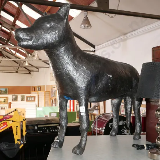 fibreglass dog figurine - damage H-700