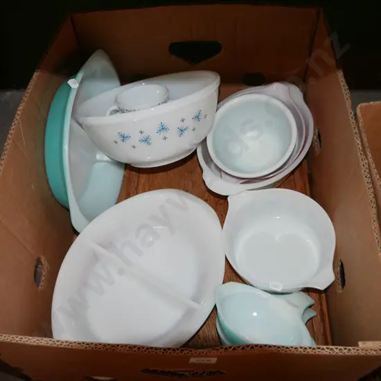 box; retro opaque bowls etc