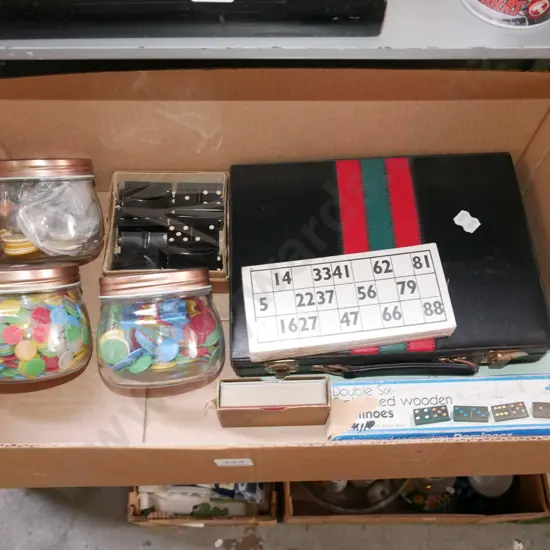 box; backgammon, dominoes etc