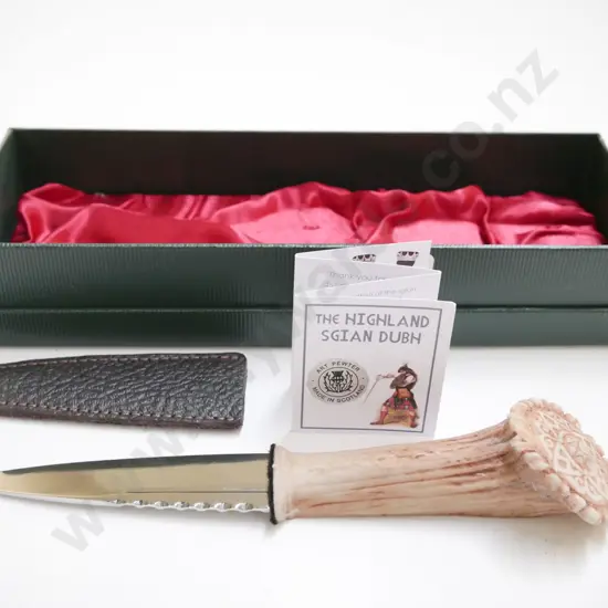Scottish Sgian Dubn knife and sheath