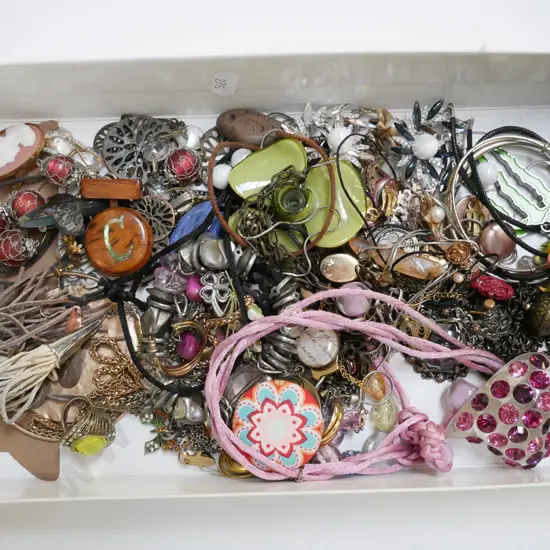 tray of costume jewellery