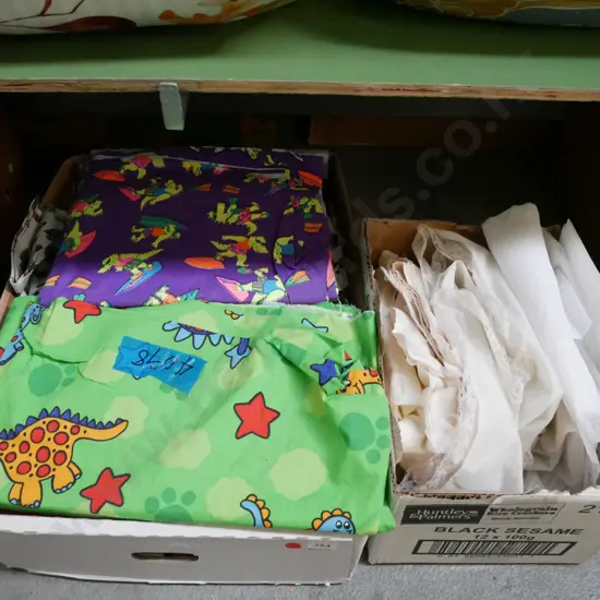 2x boxes; fabric - red dots