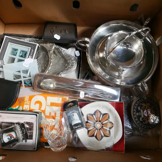 box; heavy plated ware dragon themed bowl, collectable thimbles, tumbler etc