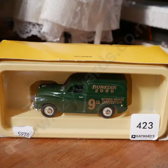 collectable scale model car of Dunedin 2000 Morris Minor convention