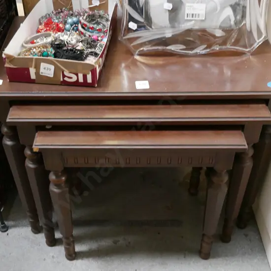 mdf faux wood veneer nest of 3 tables