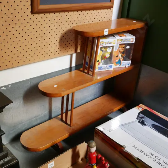 homemade rimu bookcase H-520