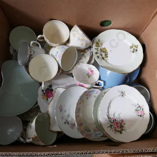 box; numerous plates, cups etc