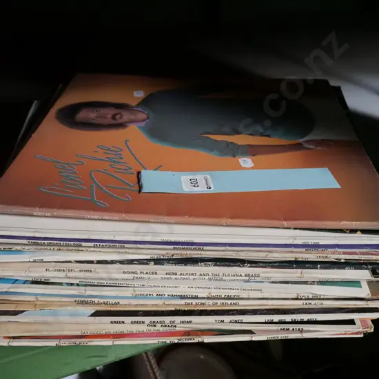LPs, Lionel Ritchie, Solid Gold Hits etc