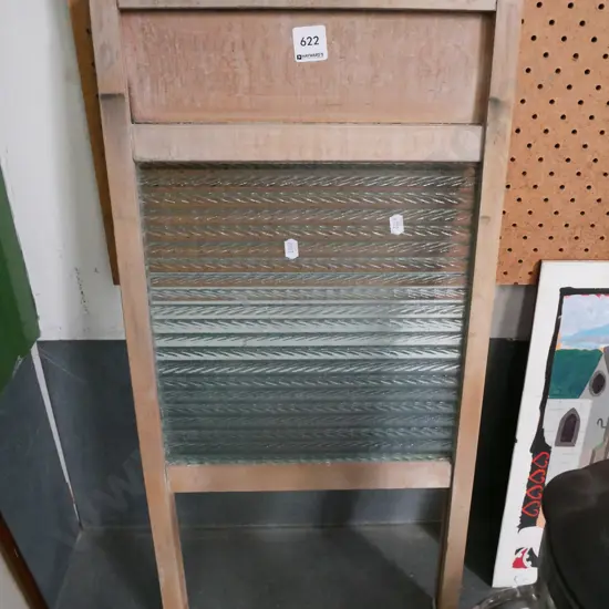 wood & glass washboard