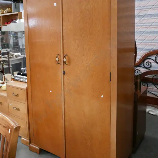 deco oak 2 door wardrobe H-1860 W-1000 D-510 (key in office)