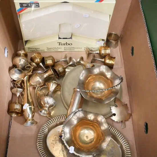 box; small brass vases, goblets, bowls & trays