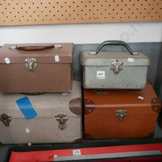 4 x small vintage carry cases
