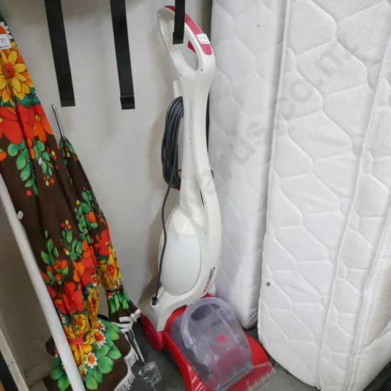 Home Hero carpet cleaner