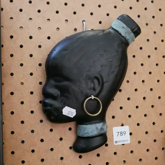 cast alloy female wall silhouette