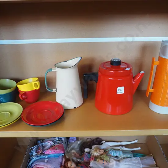 enamel coffee perc, thermos, jug, Duraware - 1 saucer has chip