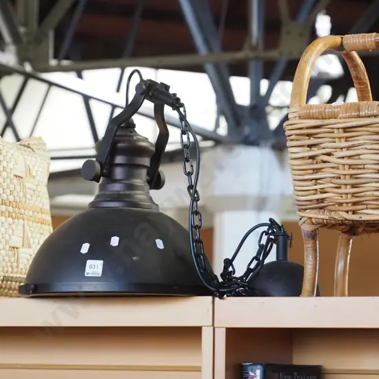 reproduction pendant light fitting