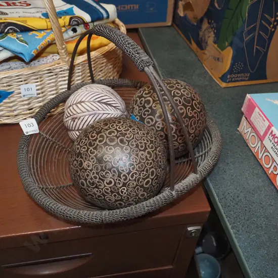 metal basket and 3 deorative balls