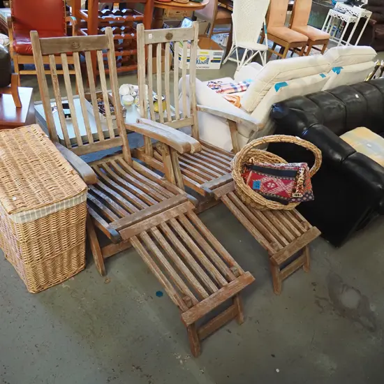 2x Four Winds collection hardwood sun lounger - varnish needs attention