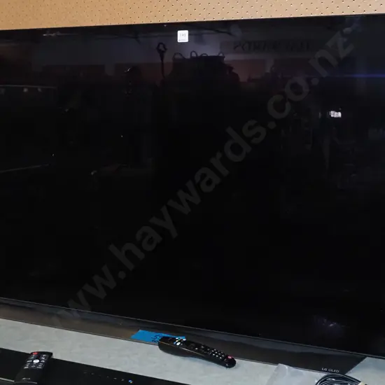 LG 55" OLED TV