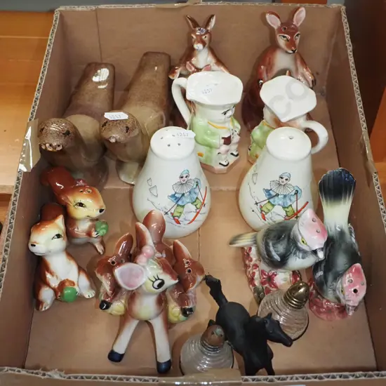 box; novelty salt and pepper shakers