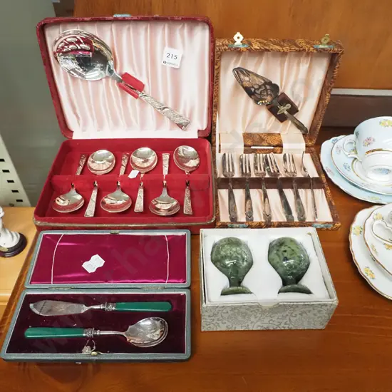 3x cased cutlery, 2x stone egg cups