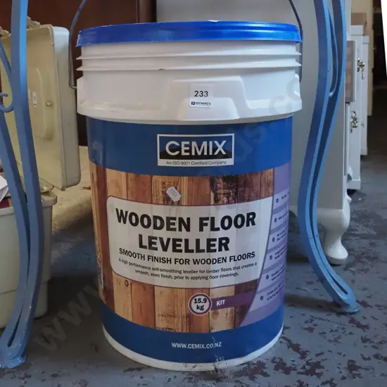 tub of Cemix wooden floor leveller