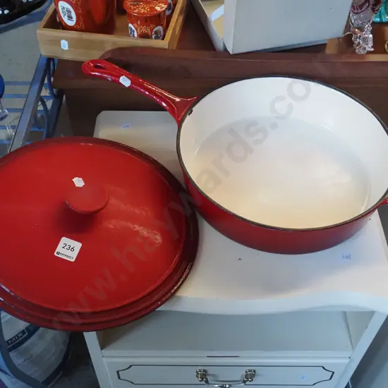 large cast iron and enamel lidded frying pan Diam-300