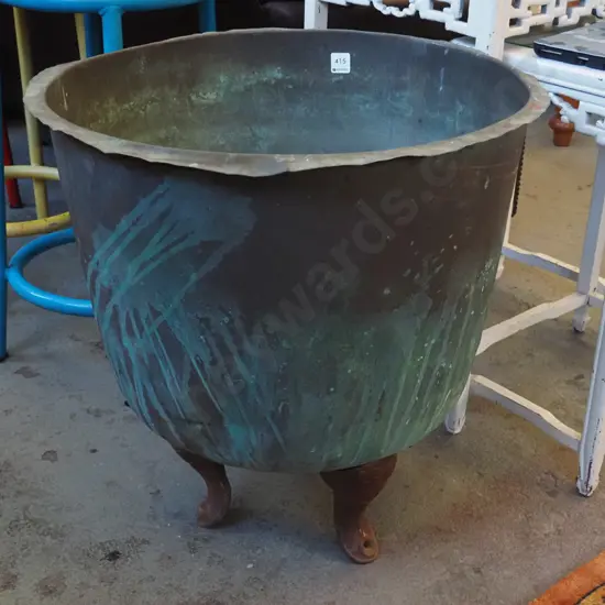 copper copper with 3x cast iron bath feet