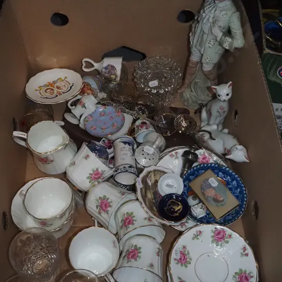 box; glass ware, figurines etc