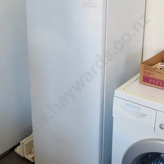 Aspira upright freezer H-1440 W-560 D-550