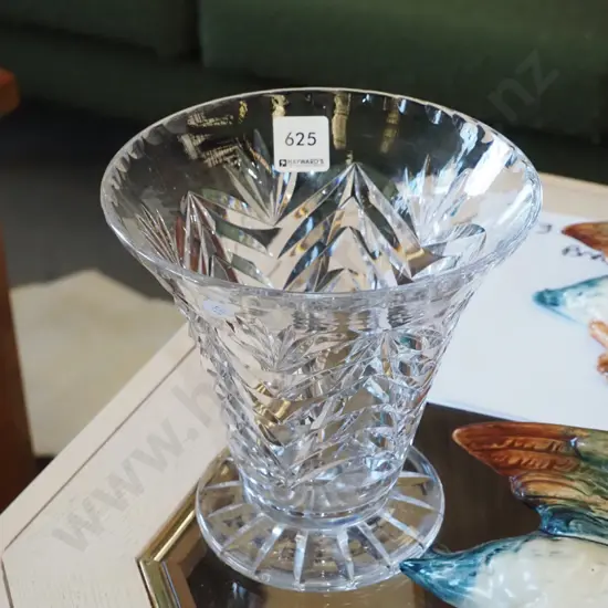 cut crystal vase H-180