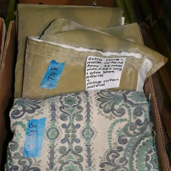 retro home made curtains, curtain fabric