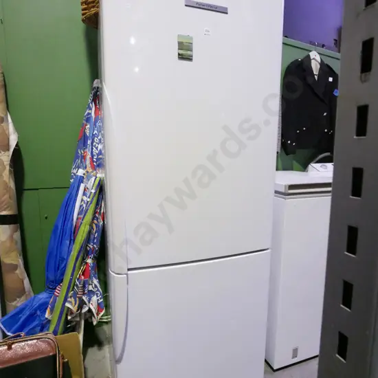 F&P fridge/freezer H-1600 W-640 D-660