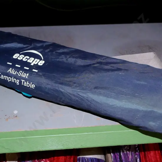 Escape camping table