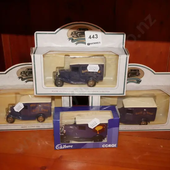 4x boxed Cadbury Models of Yesteryear