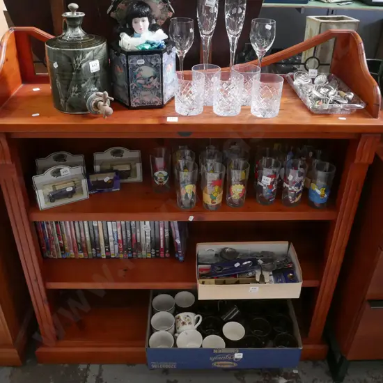 solid wood bookcase with unusual glass leadlight panels H-1080 W-1020 D-300