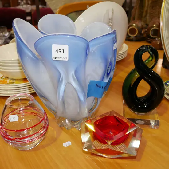 blue glass vase, glass ornament, ashtray, small glass vase Tallest H-240