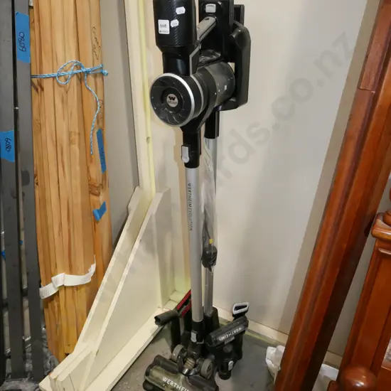 Wertheim battery powered stick vacuum