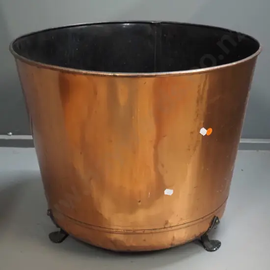 large copper wood bin with 3 cast iron feet - some age wear and dents H-420 D-520