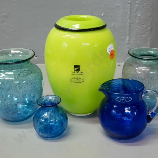 5 Hoglund NZ art glass vases - largest is H-165 D-110