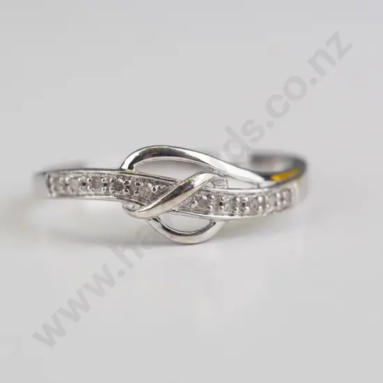 silver ring stamped 925