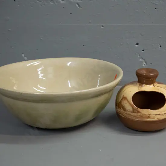 Timaru potteries sponged pattern bowl - has minor firing fault in base - H-100 D-270 and a Te Rona salt pig marked