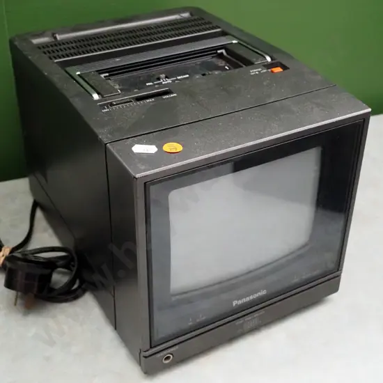 Panasonic colour video monitor