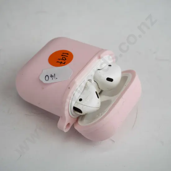 Apple airpods in pink case