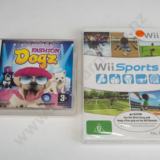 Wii Sports game and Nintendo DS Fashion Dogz game